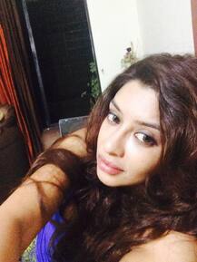 অভিনেত্রী হতে বাড়ি থেকে পালিয়েছিলাম, জানালেন তেলুগু ছবির বাঙালি নায়িকা পায়েল ঘোষ