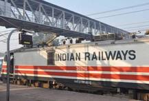 জম্মু স্টেশনে লাইনচ্যুত শিয়ালদাগামী ট্রেনের ফাঁকা কামরা