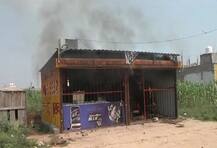 রায়ান ইন্টারন্যাশনালে ছাত্র হত্যা: স্কুলের পাশে মদের দোকানে আগুন দিলেন অভিভাবকরা, দাবি, ডিরেক্টরকে সারা জীবন জেলে থাকতে হবে