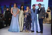 মার্জার সরণিতে সানি লিওন