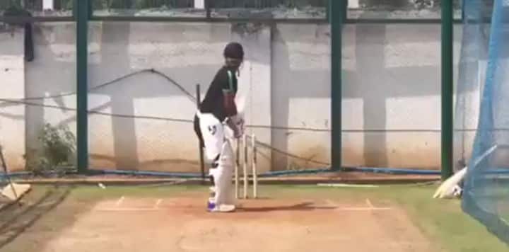 জাতীয় ক্রিকেট অকাদেমী বা অন্য কোনও জায়গা-রায়নাকে এখন সব জায়গাতেই সক্রিয় থাকতে দেখা যাচ্ছে। দলে ফিরে আসা নিয়ে স্বয়ং রায়না এক বিবৃতি জারি করেছেন। 