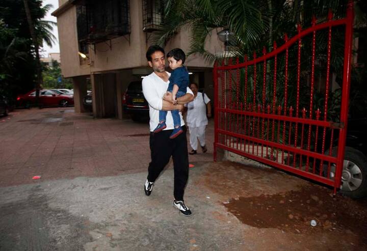 ছবি: মানব মঙ্গলানি