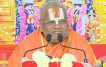 ছাড়পত্র হাসপাতালের, ‘ধর্ষক’ ফলাহারি মহারাজকে এখনও গ্রেফতার করেনি পুলিশ