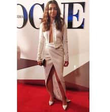 এভাবে দেখেছেন কখনও রাধিকা আপ্তেকে, ভোগ ওম্যান অফ দ্য ইয়ার অ্যাওয়ার্ড ২০১৭-র মঞ্চে নায়িকার চোখধাঁধানো উপস্থিতি