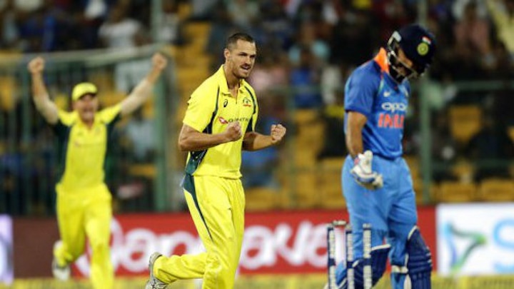 Ind Vs Aus India Lose Odi Top Ranking After Bengaluru Defeat বেঙ্গালুরুতে হেরে একদিনের র‌্যাঙ্কিংয়ে শীর্ষস্থান হারাল ভারত