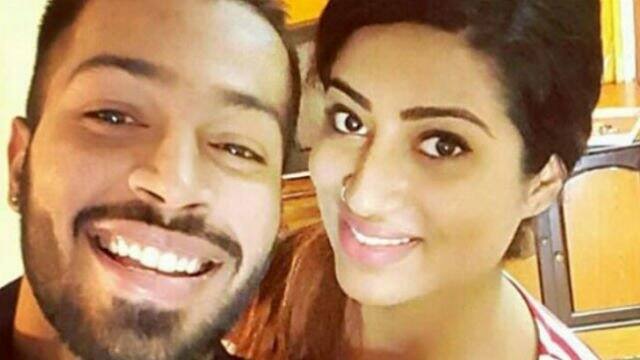 Hardik Pandya With Mystery Lady In Social Media Post Cricketer Reveals Identity সোশ্যাল মিডিয়ায় পোস্ট করা ছবির এই ‘রহস্যময়ী’ কে? পরিচয় জানিয়ে দিলেন হার্দিক নিজেই