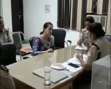 হাজতে রাত কাটল হানিপ্রীতের, জেরার সময় বারবার কেঁদে ফেললেন