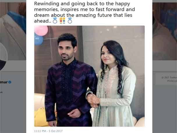 এরইমধ্যে বাগদানের ছবিও পোস্ট করেছেন ভূবি। সেখানে যথেষ্ট আবেগপূর্ণ ভাষায় তিনি লিখেছেন, ‘ পিছন ফিরে দেখলে মনে পড়ে সুখস্মৃতি, যে আমাকে দ্রুত গতিতে ভবিষ্যতের দিকে এগিয়ে চলতে অনুপ্রেরিত করেছে।’