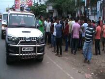 কামারহাটিতে শ্যুটআউটের কিনারা: স্বামীকে খুনে গ্রেফতার স্ত্রী ও প্রেমিক