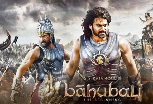 ‘বাহুবলী:দ্য বিগিনিং’-এর বাজেটও একশ কোটি টাকার বেশি ছিল। এই সিনেমা তৈরি করতে খরচ হয়েছিল ১৮০ কোটি টাকা।বক্সঅফিসে দারুন ব্যবসা করেছিল এই সিনেমাও।