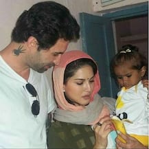 মেয়ে নিশার ২ বছরের জন্মদিন পালন করলেন সানি লিওন