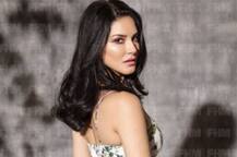 দেখুন ইনস্টাগ্রামে নতুন ছবি দিয়ে ভক্তদের মনে কেমন ‘প্রেমের আগুন’ ছড়ালেন সানি লিওন