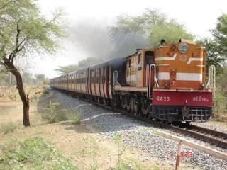 Robbers Loot Passengers After Spraying Poisonous Gas In Jhelum Express Coaches বিষাক্ত গ্যাসে অজ্ঞান যাত্রীরা, ঝিলম এক্সপ্রেসে লুঠপাট দুষ্কৃতীদের