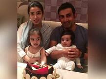 ভাইরাল! গম্ভীর জন্মদিনে স্ত্রী কন্যার সঙ্গে এই ছবি টুইট করে লেখেন একটি লেডিস কামরায় আমি একা পুরুষ যাত্রী