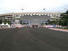 বৃষ্টিতে বেহাল গুয়াহাটির মাঠ, ব্রাজিল-ইংল্যান্ড সেমিফাইনাল সরল কলকাতায়