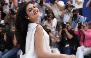 বইয়ের বিক্রি বাড়াতে এক মহিলাকে অপমান করছেন নওয়াজউদ্দিন, ক্ষোভ নিহারিকা সিংহর