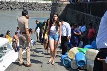 শাহরুখ-গৌরীর বিবাহবার্ষিকীতে মেয়ে সুহানা বা সুপারস্টার নন, নজর কাড়লেন এই নন্দিনী