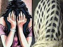 সুপার ইম্পোজ করে স্কুল ও কলেজ পড়ুয়াদের অশ্লীল ছবি ইন্টারনেটে ছড়িয়ে দেওয়ার অভিযোগে চাঞ্চল্য হাওড়ায়