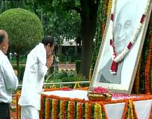 সব বিশ্ববিদ্যালয়ে সর্দার পটেলের জন্মদিবস পালনের নির্দেশ কেন্দ্রের, মানতে নারাজ রাজ্য