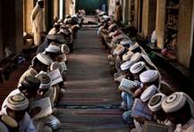 \'রক্ষণশীলতা\' ছেড়ে মোদীর ছবি লাগান, মাদ্রাসাগুলিকে বার্তা উত্তরাখণ্ডের মুখ্যমন্ত্রীর