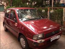 গড়িয়াহাটে কেন্দ্রীয় সরকারি আবাসনে দুষ্কৃতী তাণ্ডব, অবাধে চলত অসামাজিক কাজ, প্রতিবাদ করাতেই হামলা