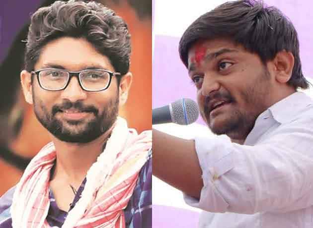 Hardik, Mevani given police protection; claim it is a ploy to monitor their movements নিরাপত্তায় পুলিশ দিল গুজরাত সরকার, নজরদারির অভিযোগ হার্দিক, জিগনেশের