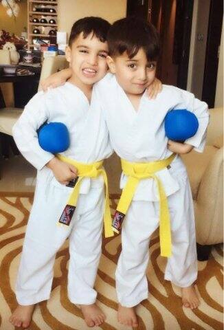 ক্যারাটেতে ইয়েলো বেল্ট জেতা সেলিনার দুই ছেলে। 