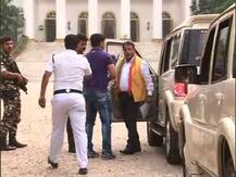 বিশ্ববাংলা বিতর্ক: রাজ্যের দুই আমলার বিরুদ্ধে রাজ্যপালের কাছে নালিশ মুকুলের, আদালতে সুজন