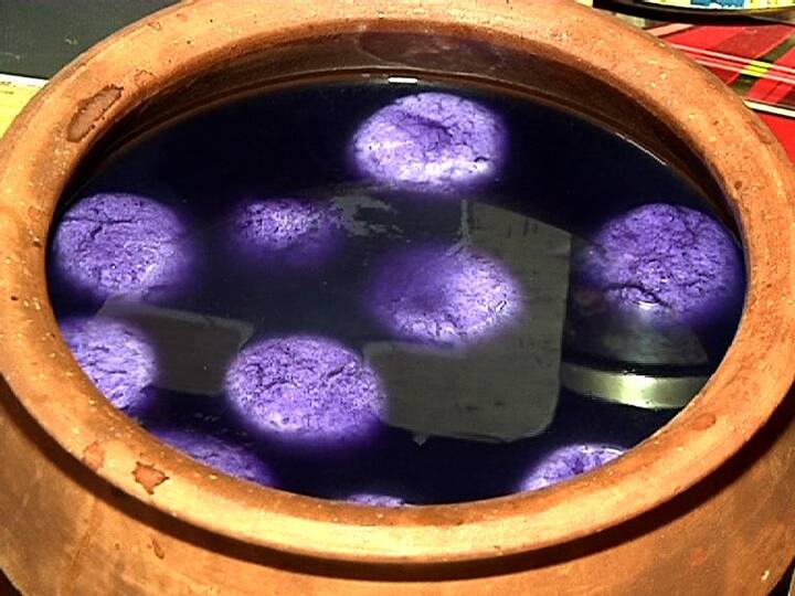 সময়ের সঙ্গে তাল মেলাতে বাজারে এসেছে, সুগার ফ্রি রসগোল্লাও। তার চাহিদাও এখন তুঙ্গে।