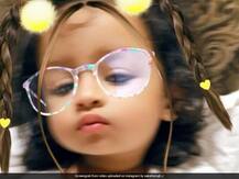 ক্যামেরার দিকে তাকিয়ে পোজ ধোনি-কন্যা জিভার, ভিডিও ভাইরাল