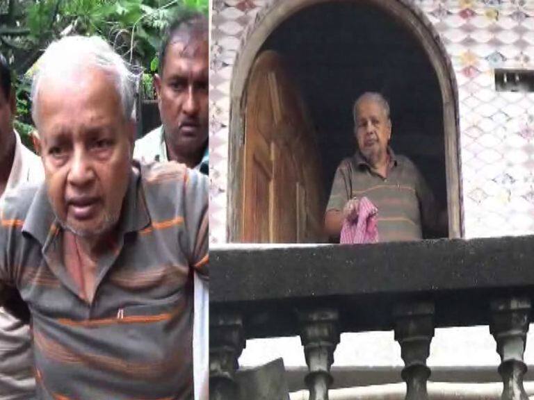 Son, daughter-in-law accused of locking up old man for not transferring property সম্পত্তি লিখে না দেওয়ায় বৃদ্ধ বাবাকে ‘তালাবন্দি’ করে চলে গেল ছেলে-বউমা!