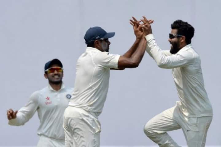 ৫ দিনের টেস্টে ম্যাচে কোনও ভারতীয় স্পিনার দেশের মাঠে উইকেট পাননি, এমন ঘটনা ৮৫ বছরের ইতিহাসে বিরল। 