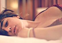 হট ফটোশ্যুটে ভক্তদের মন মাতালেন এই অভিনেত্রী...