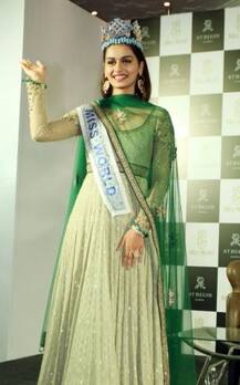 আমিরের সঙ্গে ছবি করতে চান মানুষী!