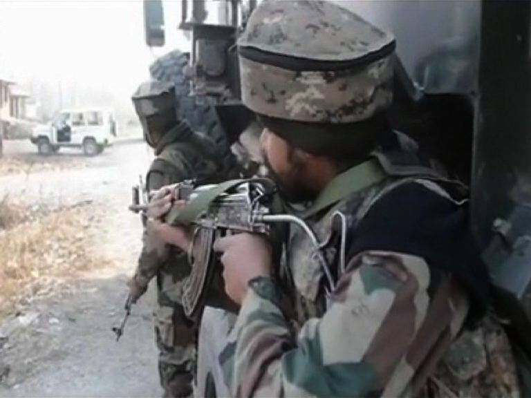 3 LET terrorist involved in Amarnath Yatra attack killed in encounter in Kashmir অমরনাথ যাত্রীদের ওপর হামলার সঙ্গে যুক্ত ৩ লস্কর জঙ্গি দক্ষিণ কাশ্মীরে এনকাউন্টারে খতম