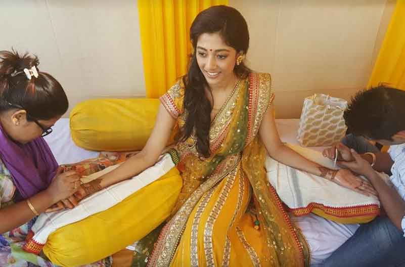 মেহেন্দি, গায়ে হলুদ, শুভদৃষ্টি থেকে সিঁদুর দান, পাওলির বিয়ের আরও কিছু ছবি