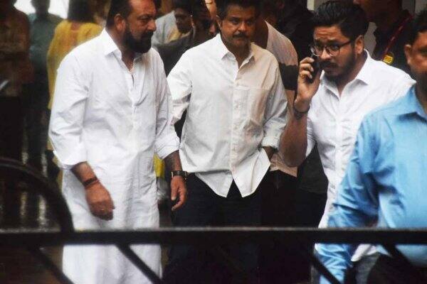 উপস্থিত ছিলেন মহারাষ্ট্রের রাজনৈতিক নেতা রামদাস আটাওয়ালে। 