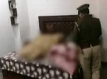 নয়ডার ফ্ল্যাটে কুপিয়ে খুন মহিলা ও তাঁর মেয়ে, নিখোঁজ ছেলে