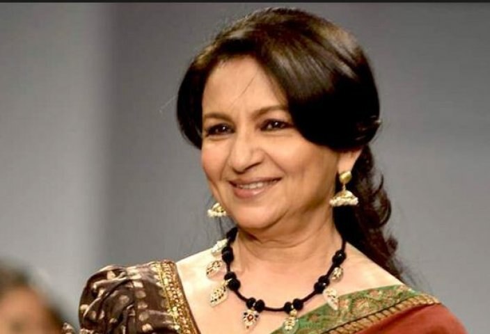 The rules for actresses in Hindi cinema is different, says Sharmila Tagore অভিনেত্রীদের জন্য নিয়ম আলাদা, তাই অমিতাভ এখনও অভিনয় করলেও আমি চরিত্র পাই না, বললেন শর্মিলা ঠাকুর