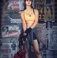 দেখুন, নিজের চেয়ে অনুরাগীদের অ্যাকাউন্টে দিশা পটানির বেশি হট ছবি