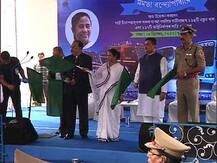 রাজ্য সড়কে টোল ট্যাক্স বসানোর সিদ্ধান্ত, একাধিক রুটে নতুন বাস চালুর সঙ্গে জেলাতেও গতি মাপার যন্ত্র রাখার নির্দেশ মমতার