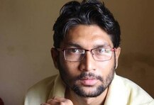 মোদী অপ্রাসঙ্গিক, বুড়ো হয়েছেন, হিমালয় চলে যান! মন্তব্য করায় বিতর্ক, তীব্র নিন্দা বিজেপির, রাহুল গাঁধী বললেও ক্ষমা চাইব না, জানিয়ে দিলেন জিগনেশ