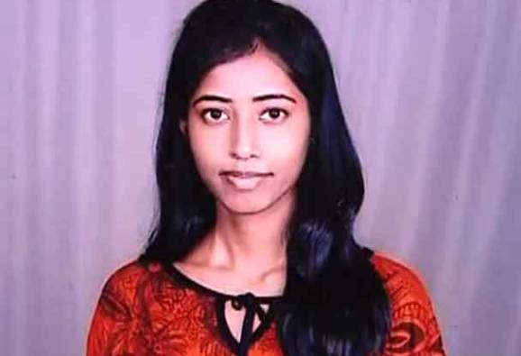 আগে বিবেক, পরে গুরমিতের সঙ্গে \'সম্পর্ক\', মৃত্যুর আগে ব্ল্যাকমেলের শিকার সুস্মিতা ?