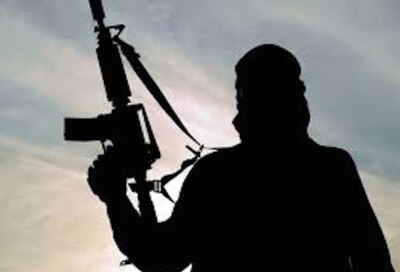J&K man arrested in Mathura for suspicious behavior, probe on for terror links মথুরায় গ্রেফতার সন্দেহভাজন কাশ্মীরি জঙ্গি, ২ সহযোগী বেপাত্তা, জারি হাই-অ্যালার্ট