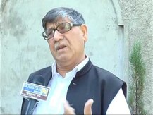 বিজেপি, পিডিপি নেতারা এক সঙ্গে বসে গরু, শুয়োর খায়, কাশ্মীরের ন্যাশনাল কনফারেন্স বিধায়কের মন্তব্যে বিতর্ক