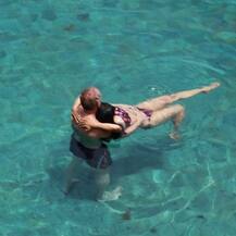 দেখুন, সলমা হায়েকের নববর্ষ পালনের ছবি