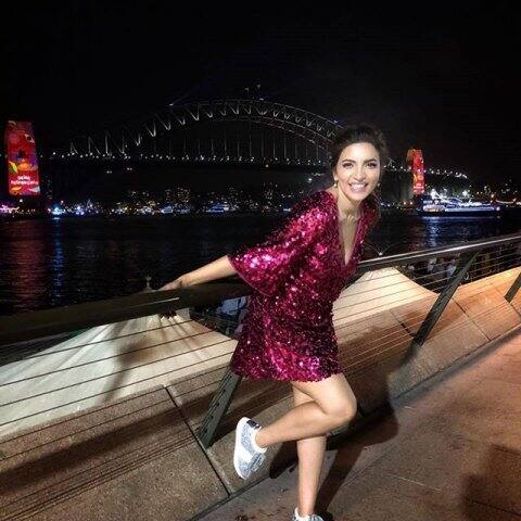 কিন্তু বদলে গিয়েছে জীবন, নতুন বছরের ছুটি চুটিয়ে উপভোগ করছেন এই অভিনেত্রী।