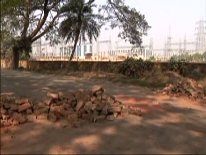 ‍Bhangar: Bombing since morning, 12 CPIML Red star members arrested ভাঙড়: 'বোমাবাজি', অবরোধ, সমাবেশে যোগ দিতে এসে গ্রেফতার রেড স্টারের ১২ সদস্য, চিনার পার্ক থেকে আটক ৭০ জন