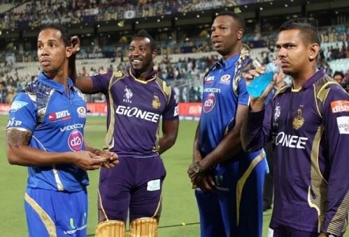 কলকাতা নাইট রাইডার্স সুনীল নারিনকে সাড়ে আট কোটি এবং আন্দ্র রাসেলকে ৭ কোটি টাকা দিচ্ছে