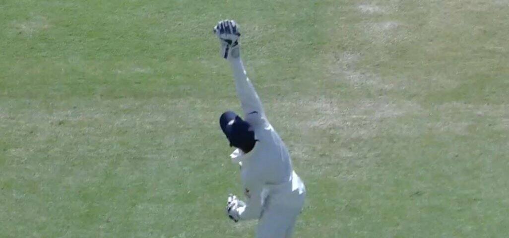 wriddhiman saha becomes the first indian wicket keeper to affect 10 dismissals in a test দক্ষিণ আফ্রিকার বিরুদ্ধে প্রথম টেস্টে রেকর্ড ঋদ্ধির
